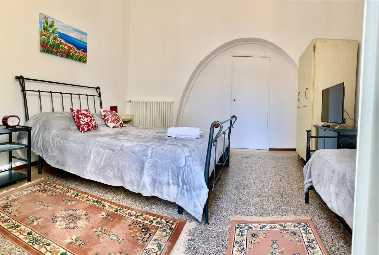 Suite Dreams Politeama Palermo Exterior photo